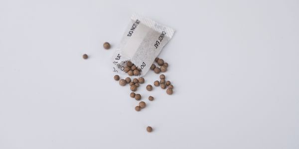 灰色圓顆粒干燥劑可以重復(fù)使用嗎？